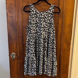 NWOT American Eagle Black Floral Sleeveless Babydoll Dress Size M
